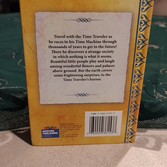 The Time Machine H.G. Wells Modern Publishing 2010 The Treasury of Illustra - Picture 6 of 12